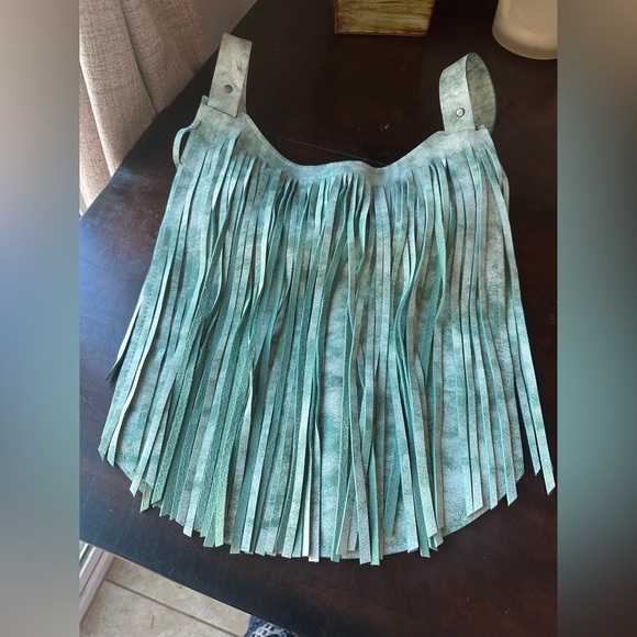 Elegant Green Fringe Shoulder Bag and crossbody bag leather bag - Picture 15 of 16
